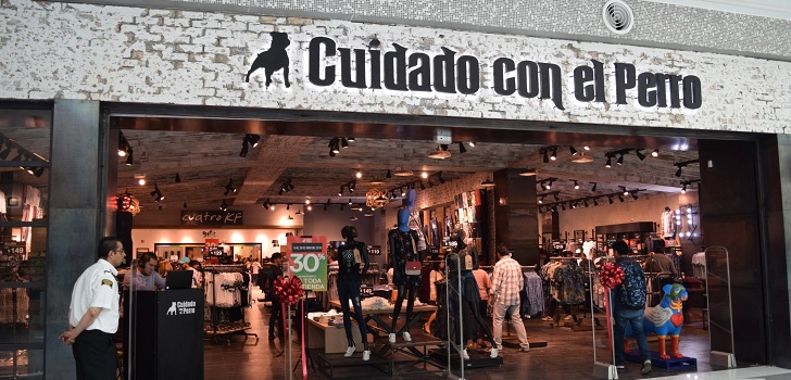 Aliviar dividendo Travieso La mexicana Cuidado con el Perro abre en EEUU su primera tienda en el  extranjero | Modaes