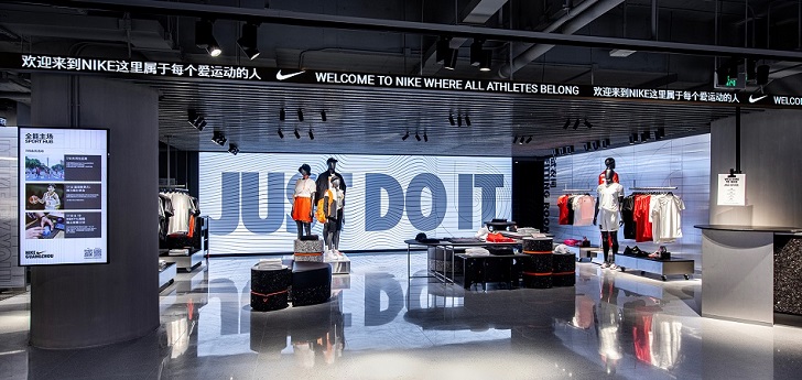 Mucho En cualquier momento subterráneo Nike vuelve a dar una vuelta de tuerca al retail y abre una tienda  'conectada' en China | Modaes