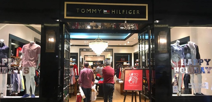 Tommy Hilfiger se sigue en abre nueva tienda en Medellín | Modaes