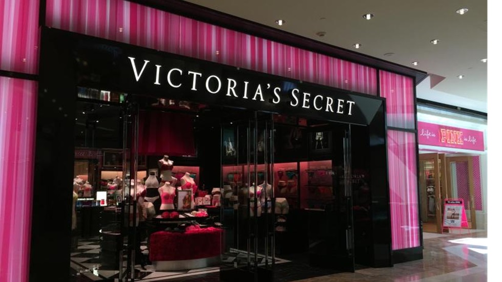 Victoria’s Secret decrece un 2% en el primer semestre, pero entra en beneficios