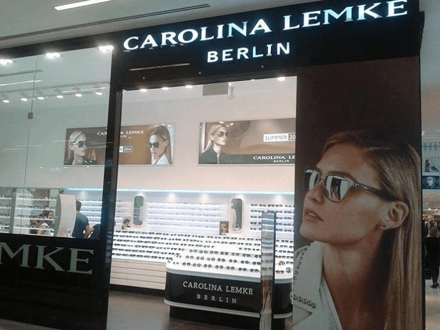 La israelí Carolina Lemke su apuesta por España y releva a Carpisa en el corazón de Barcelona Modaes