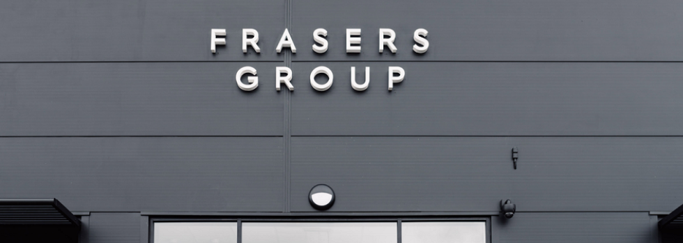 Frasers Group reconfigura su cúpula tras la salida de uno de sus miembros de su junta