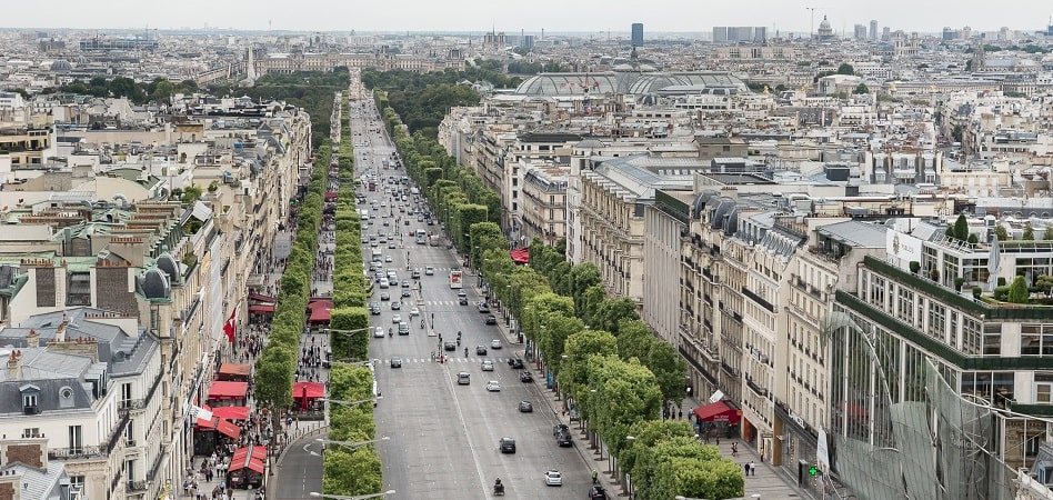 Louis Vuitton Campos Eliseos en París: 2 opiniones y 9 fotos