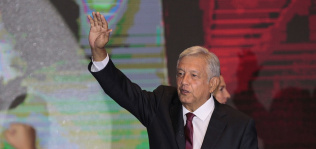 AMLO extiende la mano a la moda mexicana en plena renegociación del Tlcan