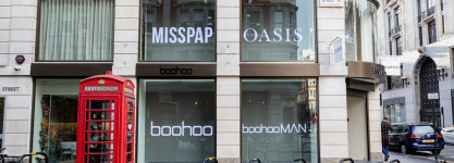 Boohoo se ajusta y prepara cien despidos en su sede para optimizar costes