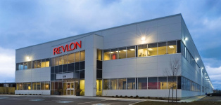 Revlon refinancia su deuda y dispara sus números rojos en el primer trimestre