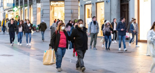 La confianza de los consumidores sigue en mínimos y vuelve a caer en octubre