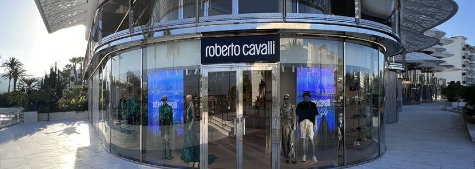 Roberto Cavalli se une a la fiebre por Ibiza con su primera tienda en la isla