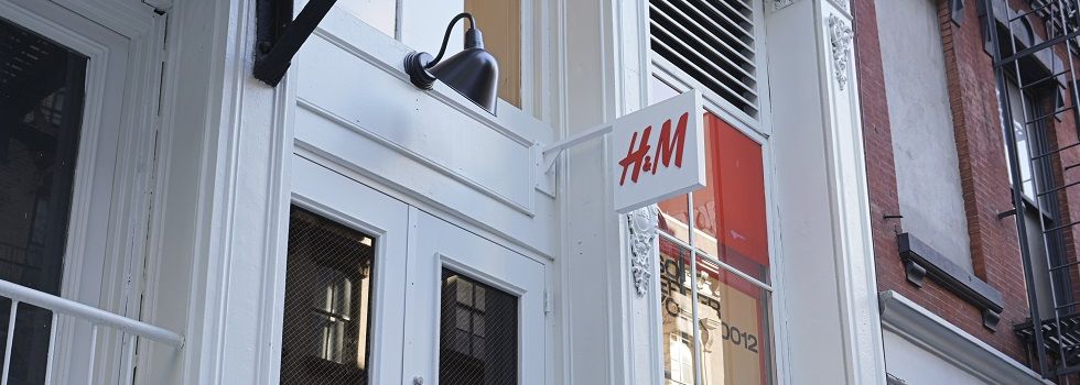 H&M aguanta el golpe de la mala meteorología y cierra los nueve meses con ventas planas