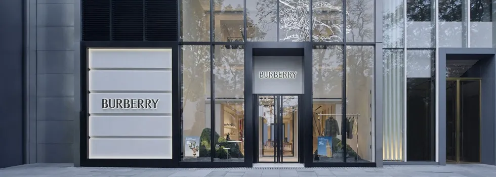 Burberry se dispara en Bolsa tras los rumores de compra por parte de Moncler