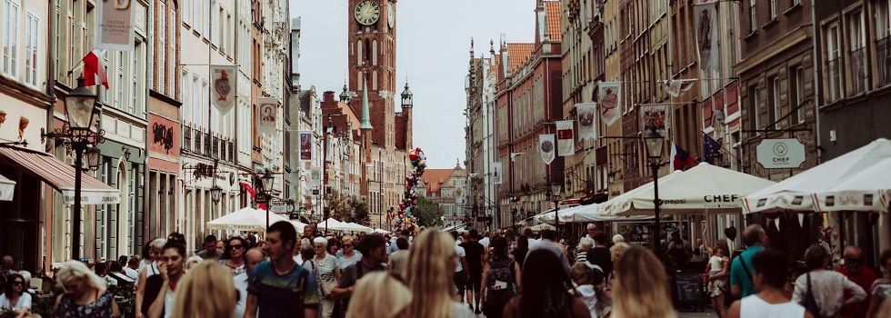 Las ventas minoristas se ralentizan en mayo en la eurozona, con un alza de sólo el 0,3%