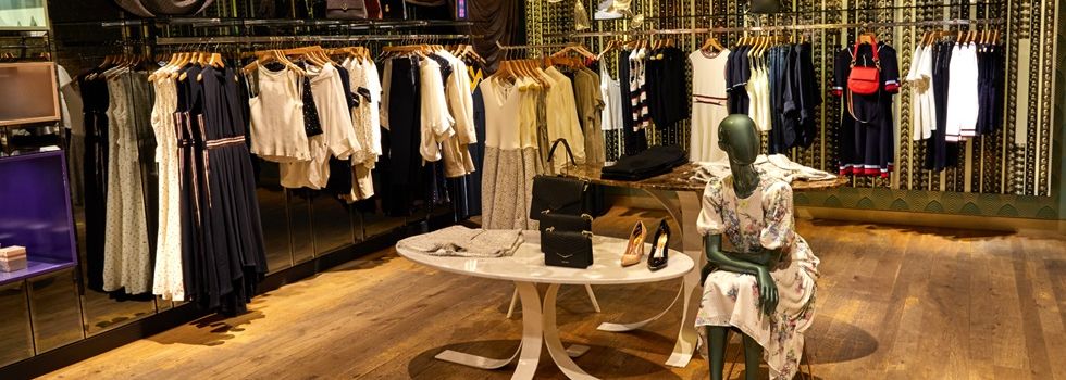 Ted Baker saca la tijera: cierra 15 tiendas y despide 220 empleados