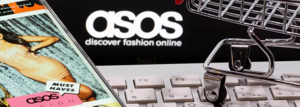 Las ventas de Asos caen un 18% en el primer semestre