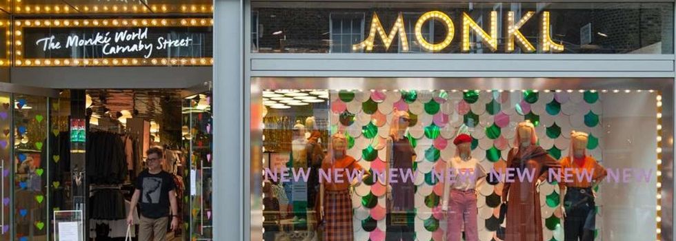 H&M sigue reordenando sus marcas: integra Monki en Weekday tras cerrar Afound