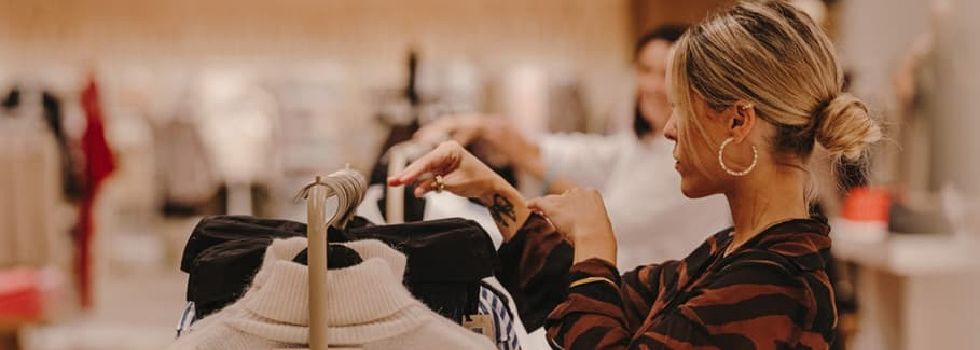 La inflación de la industria de la moda sigue a la baja en mayo, impulsada por el textil