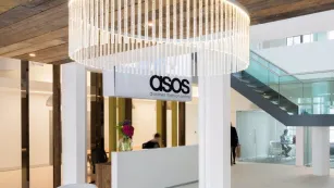 Asos cierra los nueve primeros meses a la baja con una caída de sus ventas del 18%