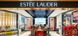 Estée Lauder ficha a un experto en operaciones corporativas para buscar nuevas oportunidades