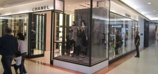 Chanel sucumbe a la crisis de Brasil y cierra una de sus tiendas en Sao Paulo