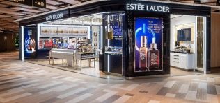 Estée Lauder crece un 13% y gana un 7% más en el primer semestre