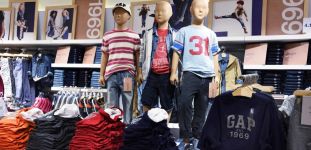 Gap avanza en España y alcanza medio centenar de corners en El Corte Inglés