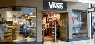 Vans lidera la carrera de VF: pone rumbo a los 5.000 millones de dólares en 2023