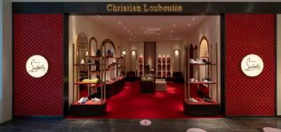 Christian Louboutin abre su capital: los Agnelli compran el 24%