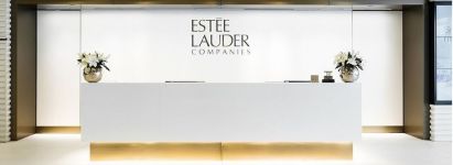 Estée Lauder estudia hacerse con la licencia de cosmética de Balmain 