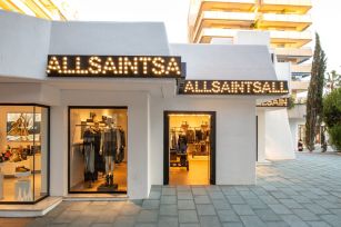 All Saints desembarca en Puerto Banús de la mano de su nuevo distribuidor Albion 1979