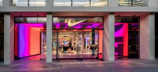 Nike esquiva la crisis en España: su negocio de franquicias se dispara un 45% en 2023