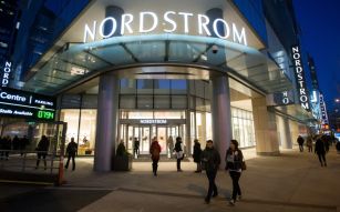 Nordstrom cierra el primer semestre al alza en plena compra por parte de Liverpool