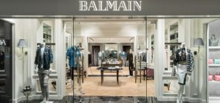 Balmain se alía con Yoox-Net-a-Porter para relanzar su ecommerce