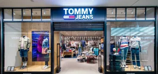 Tommy Hilfiger abre una nueva tienda en Cartagena