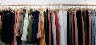 La segunda mano, a la conquista: duplicará el tamaño del ‘fast fashion’ en 2030