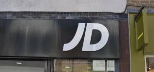 El deporte también continúa la ola de cierres en Rusia: JD Sports paraliza su actividad