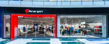 Forum Sport continúa con su ‘plan renove’ y reabre la tienda de Usurbil