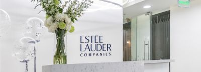 Estée Lauder continúa formando la cúpula de Balmain y nombra a una directora general