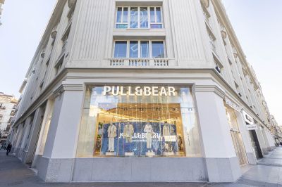 Pull&Bear lleva su nueva imagen a la Gran Vía de Madrid con un ‘flagship’