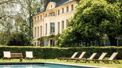 LVMH toma una participación minoritaria de grupo hotelero francés Les Domaines de Fontenille