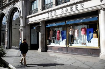 Frasers, el mejor posicionado para adquirir Ted Baker en Europa