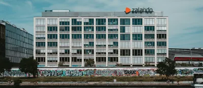 Zalando entra en beneficios en el tercer trimestre y crece un 5%